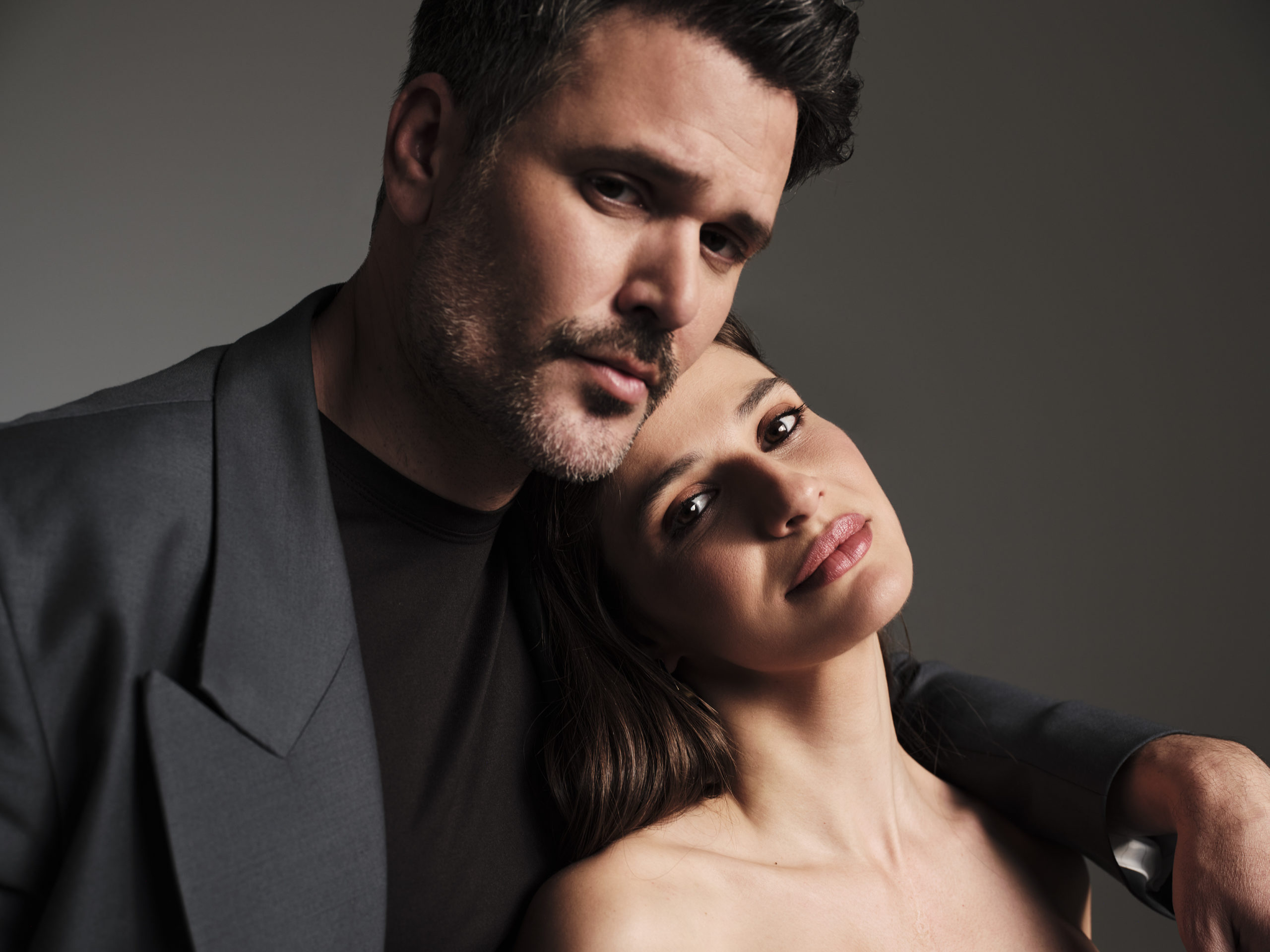 HOTΕΛ ΕΛVIRA: Επιστρέφει με νέα επεισόδια το Σάββατο 31 Ιανουαρίου – Ένα καλά κρυμμένο μυστικό έρχεται στο φως