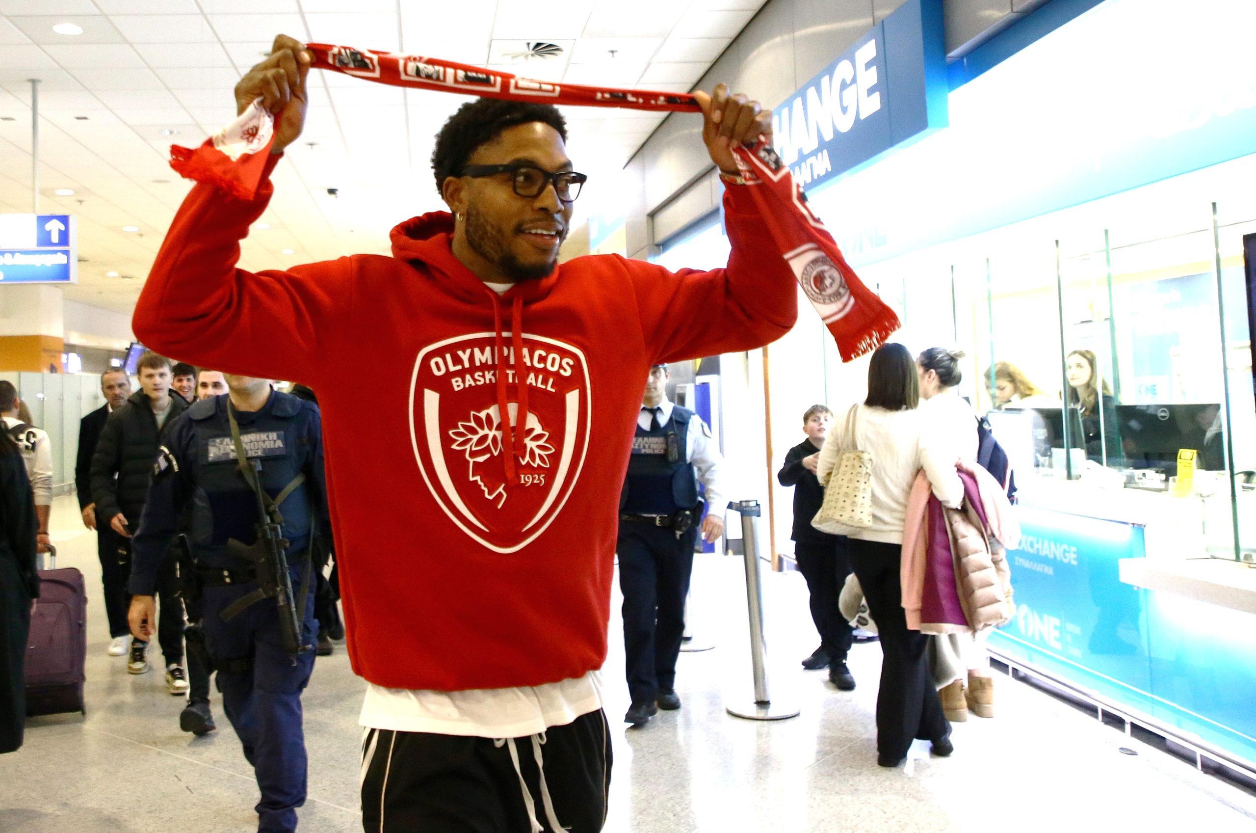 Τάιρικ Τζόουνς, Ολυμπιακός