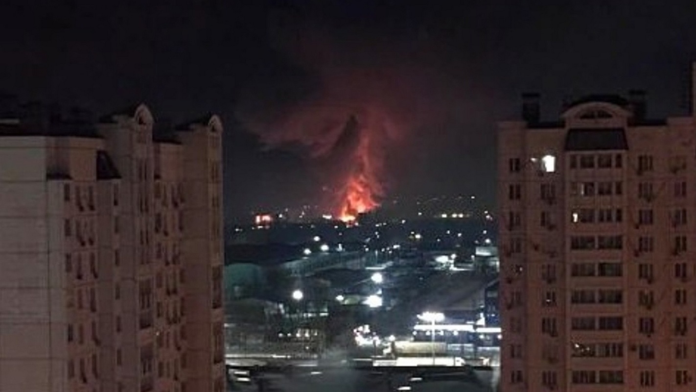 Ρωσία: Επιδρομή της Ουκρανίας με drones προκάλεσε φωτιά στη Ραστόφ