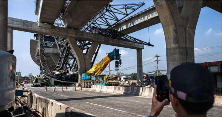 Ταϊλάνδη- γερανός- δυστύχημα- δρόμος