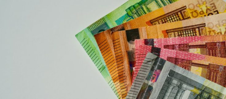 αναδρομικά