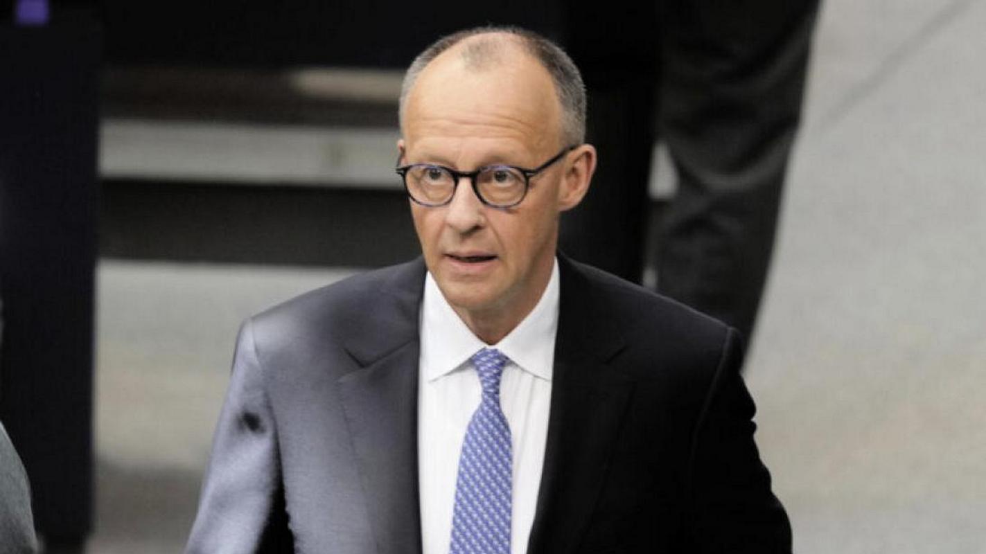 Φρίντριχ Μερτς: Περίπλοκη η νομική αξιολόγηση της παρέμβασης των ΗΠΑ στη Βενεζουέλα