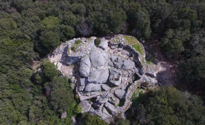 Αεροφωτογραφία του Casteddu di Cuccuruzzu. Φωτογρααφία: J. Alessandri