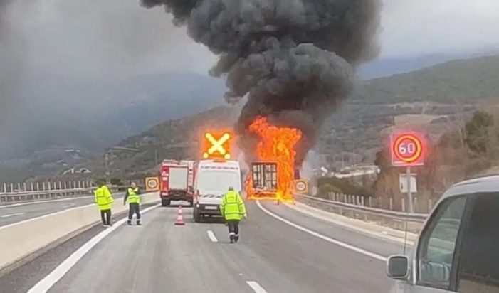 Φωτιά, φορτηγό, Εγνατία Οδός