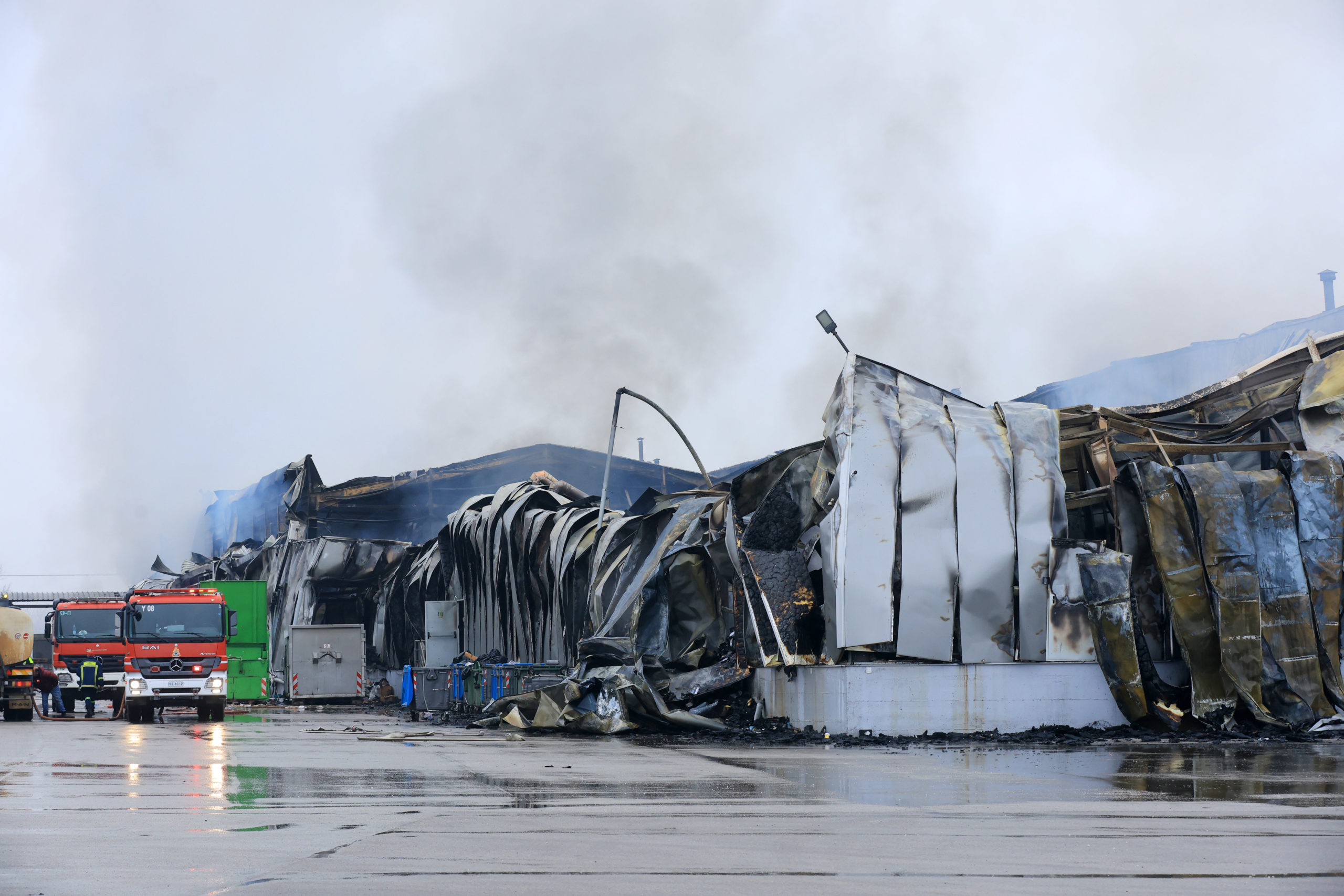 φωτιά εργοστάσιο Τρίκαλα