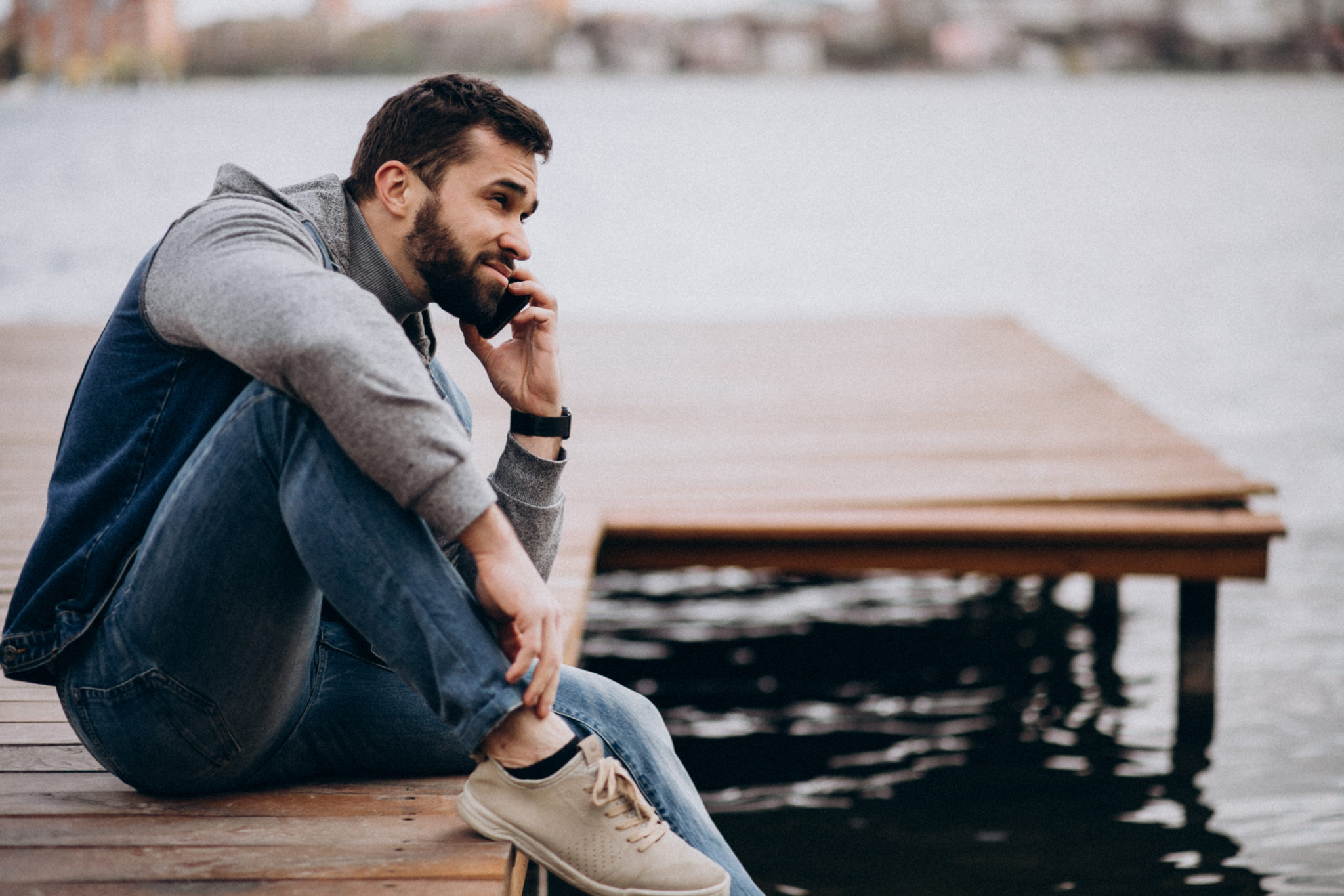 8 σημάδια που μαρτυρούν ότι ένας άνδρας δεν είναι πλέον ερωτευμένος - εμφανίζονται μήνες πριν το παραδεχτεί. Φωτογραφία: Freepik