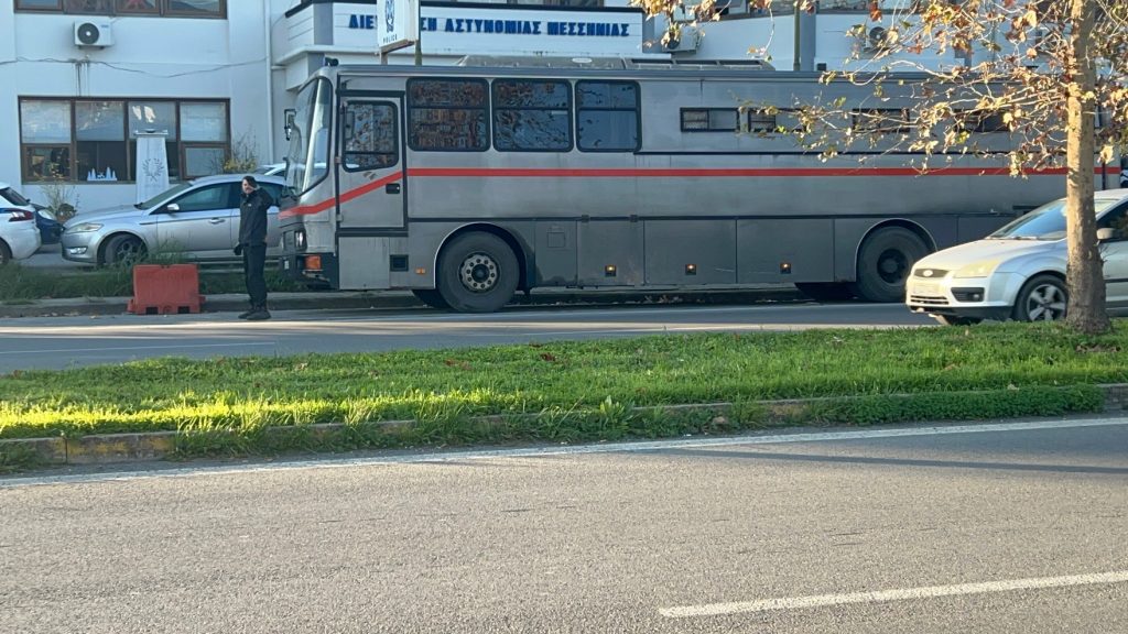 ΦΟΙΝΙΚΟΥΝΤΑ ΔΟΛΟΦΟΝΙΑ