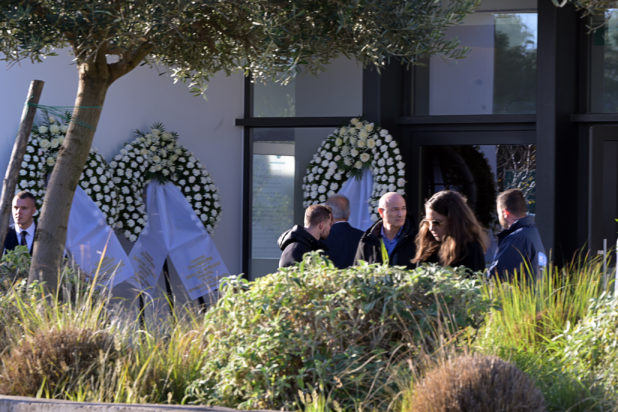 κηδεία - Παπαδάκης