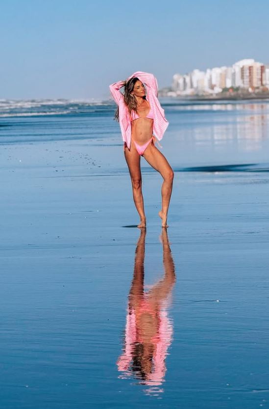 Αθηνά Οικονομάκου