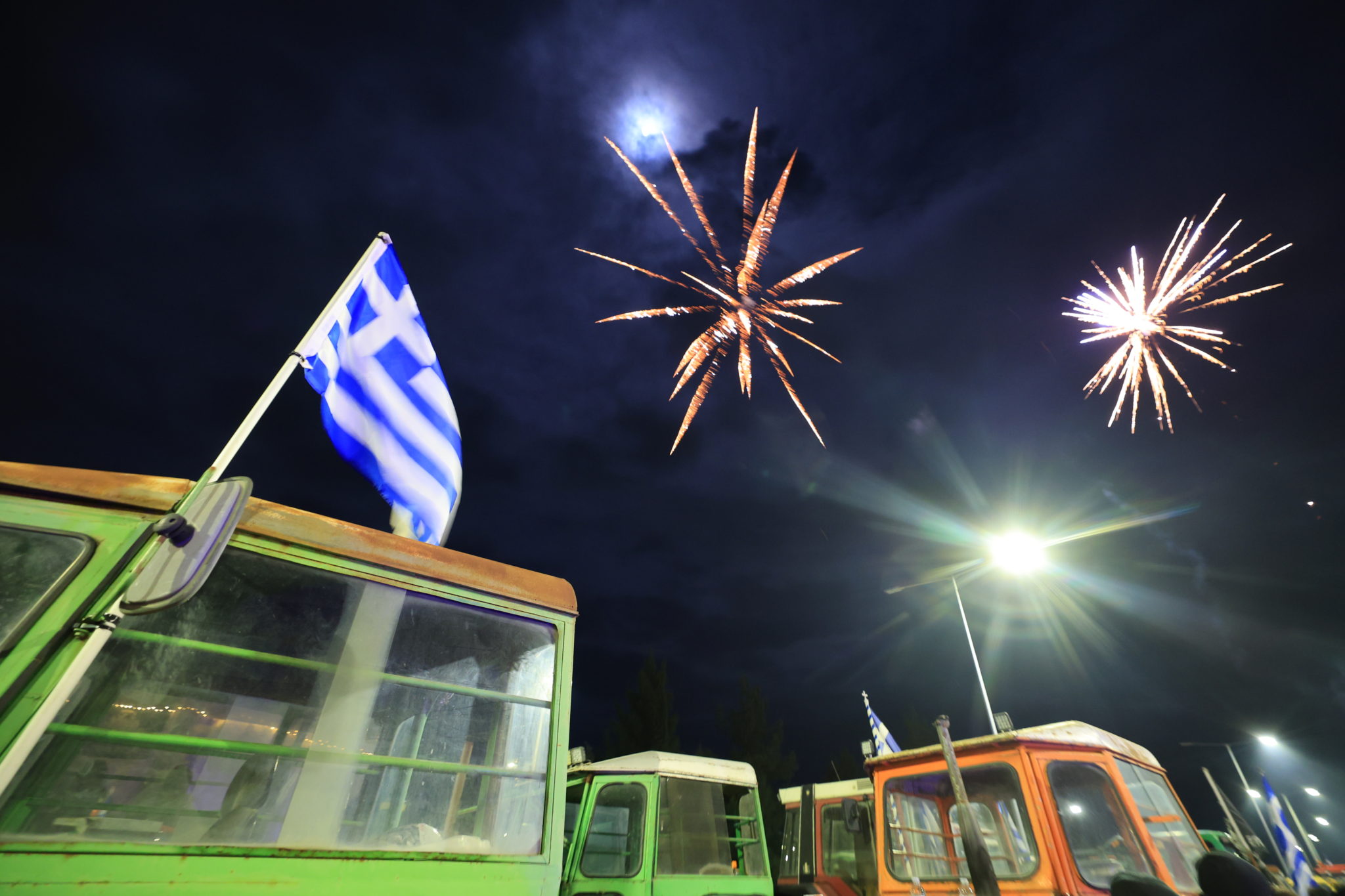 μπλόκα- αγρότες- Πρωτοχρονιά