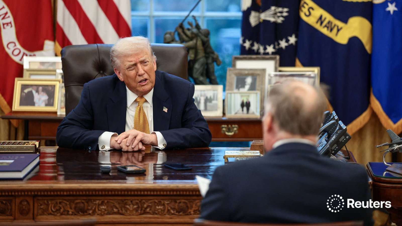 Τραμπ για Ρεζά Παχλεβί: Φαίνεται πολύ καλός, αλλά δεν ξέρω αν μπορεί να ηγηθεί στο Ιράν