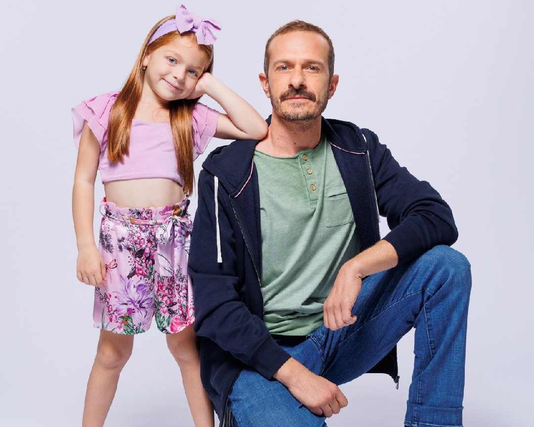 Μπαμπά σ’ αγαπώ: Ο Μιχάλης Βαλάσογλου αποκαλύπτει για τον ρόλο του στη σειρά