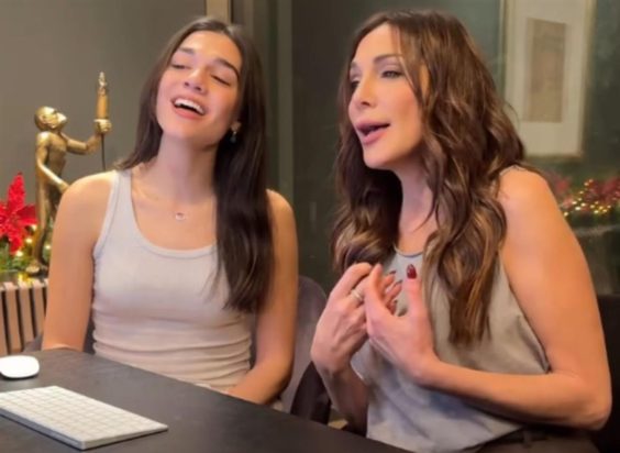 Δέσποινα Βανδή, Μελίνα Νικολαΐδη, ντουέτο