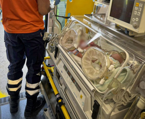 ΒΡΕΦΟΣ ΒΕΝΙΖΕΛΕΙΟ