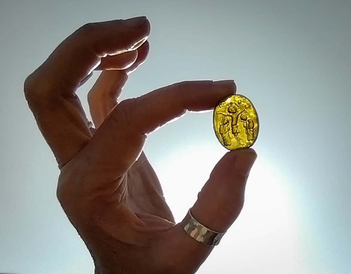 Το προσκυνηματικό μετάλλιο που κατασκευάστηκε στη Βενετία. Φωτογραφία: Oxford Cotswold Archaeology