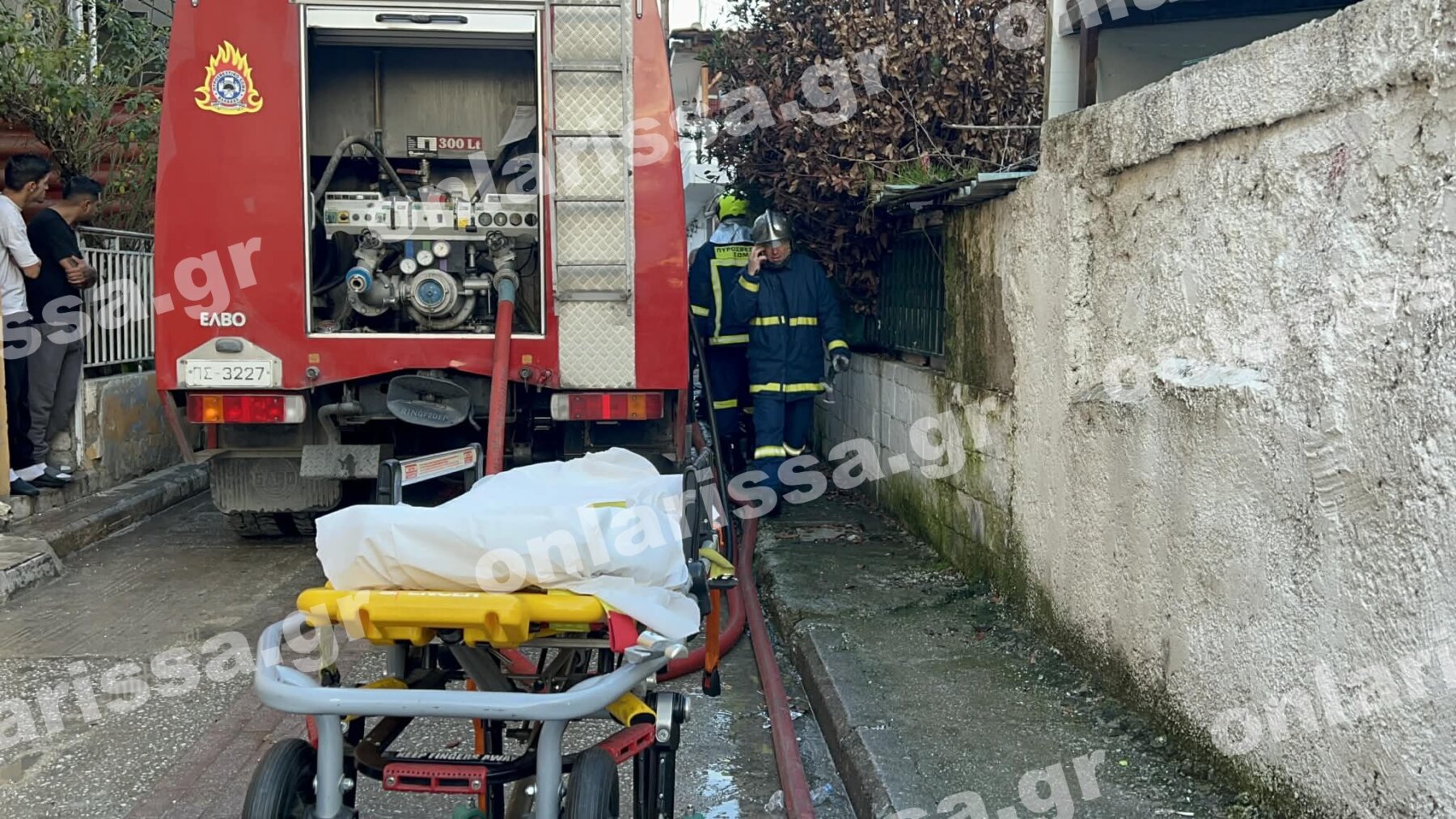 ΦΩΤΙΑ ΛΑΡΙΣΑ