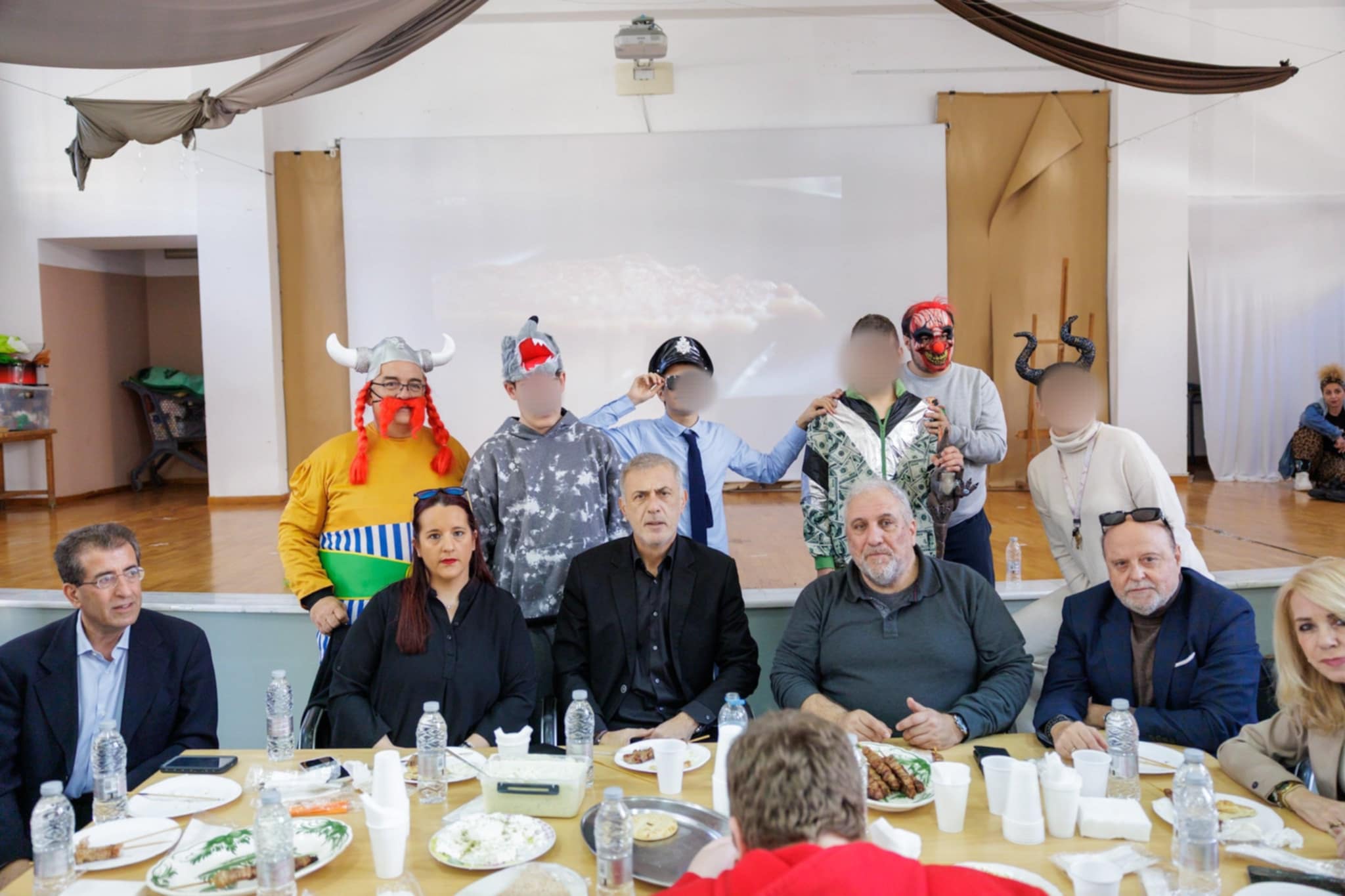 Πειραιάς, Τσικνοπέμπτη