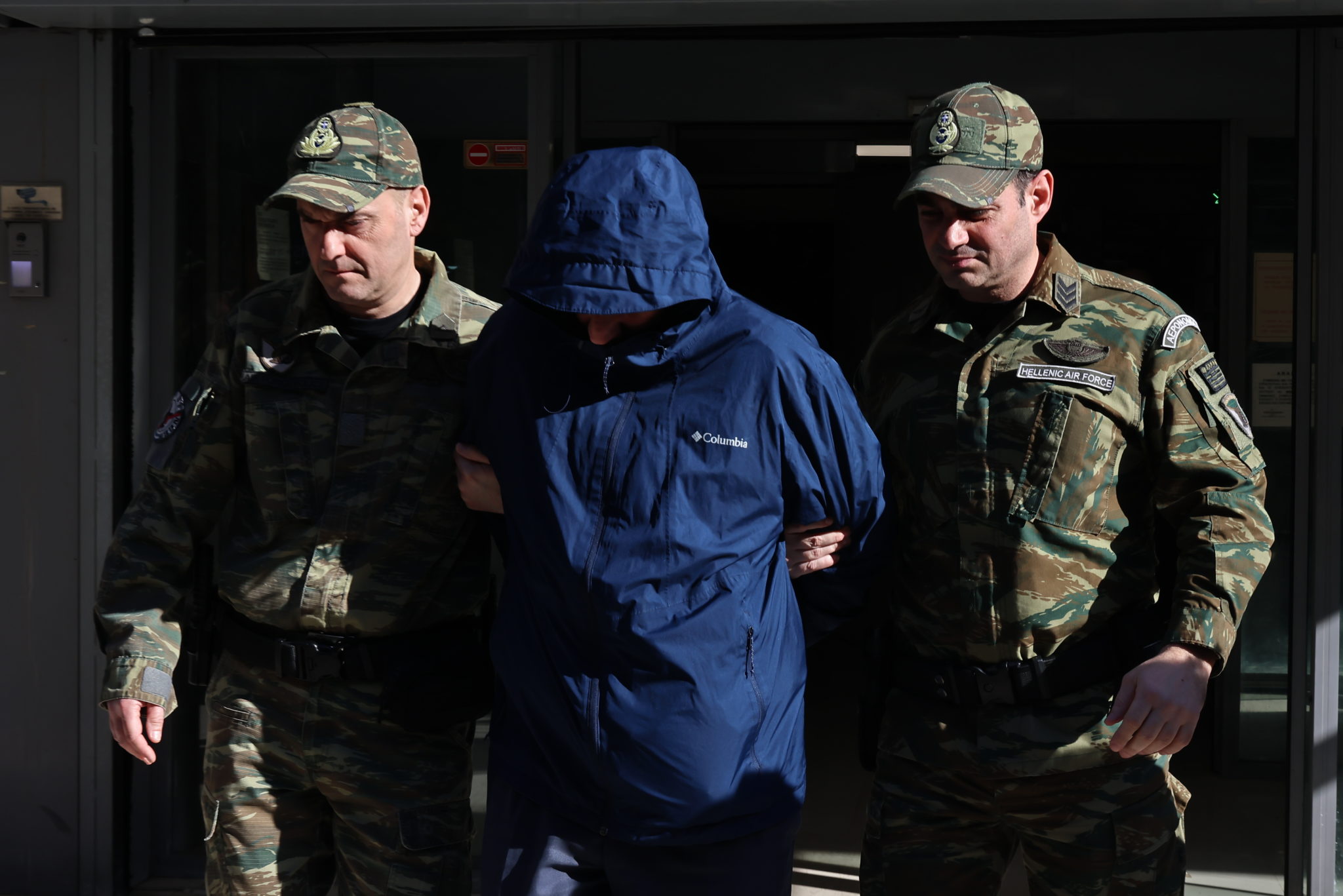 Σμήναρχος, κατασκοπεία