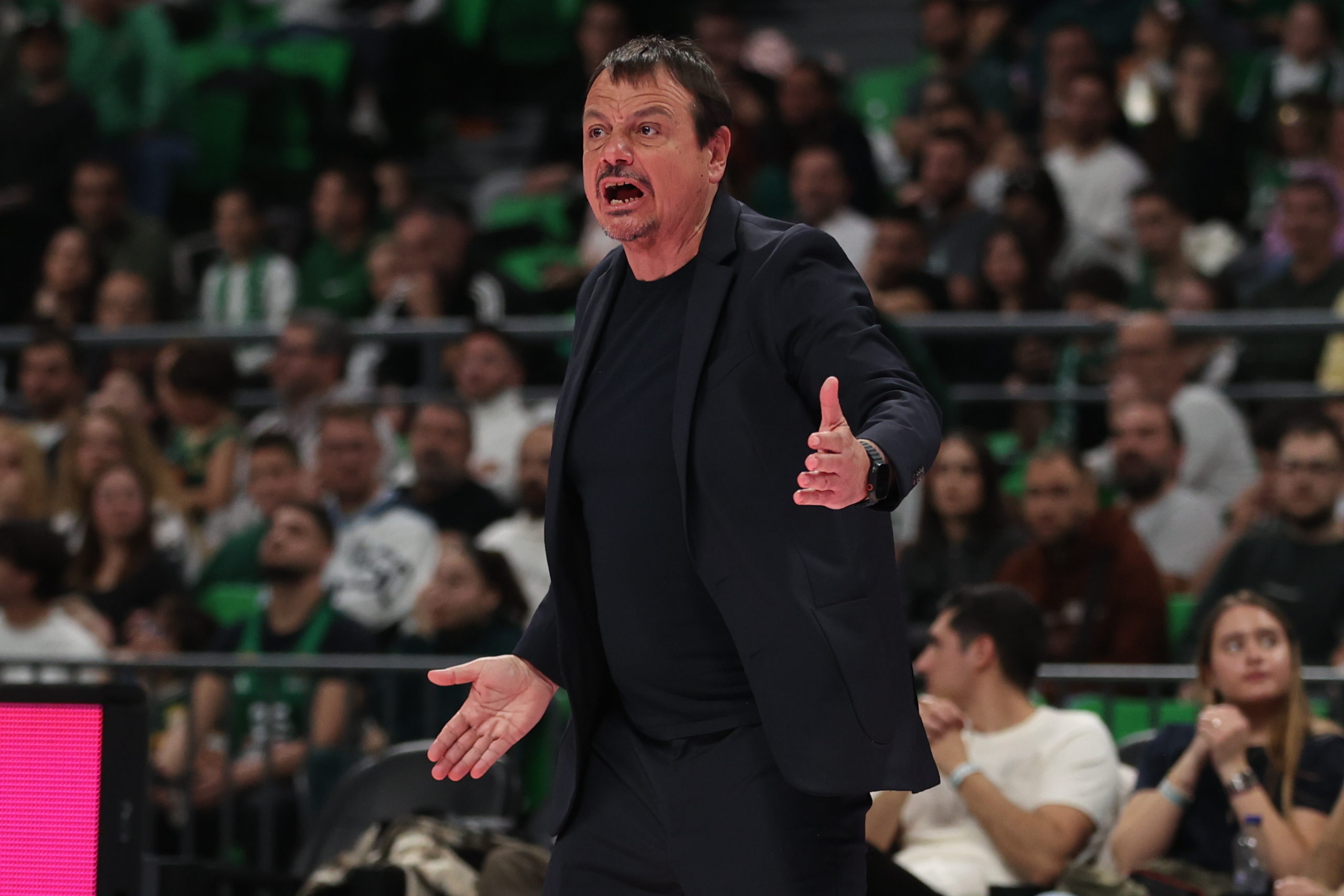 ΕΡΓΚΙΝ ΑΤΑΜΑΝ