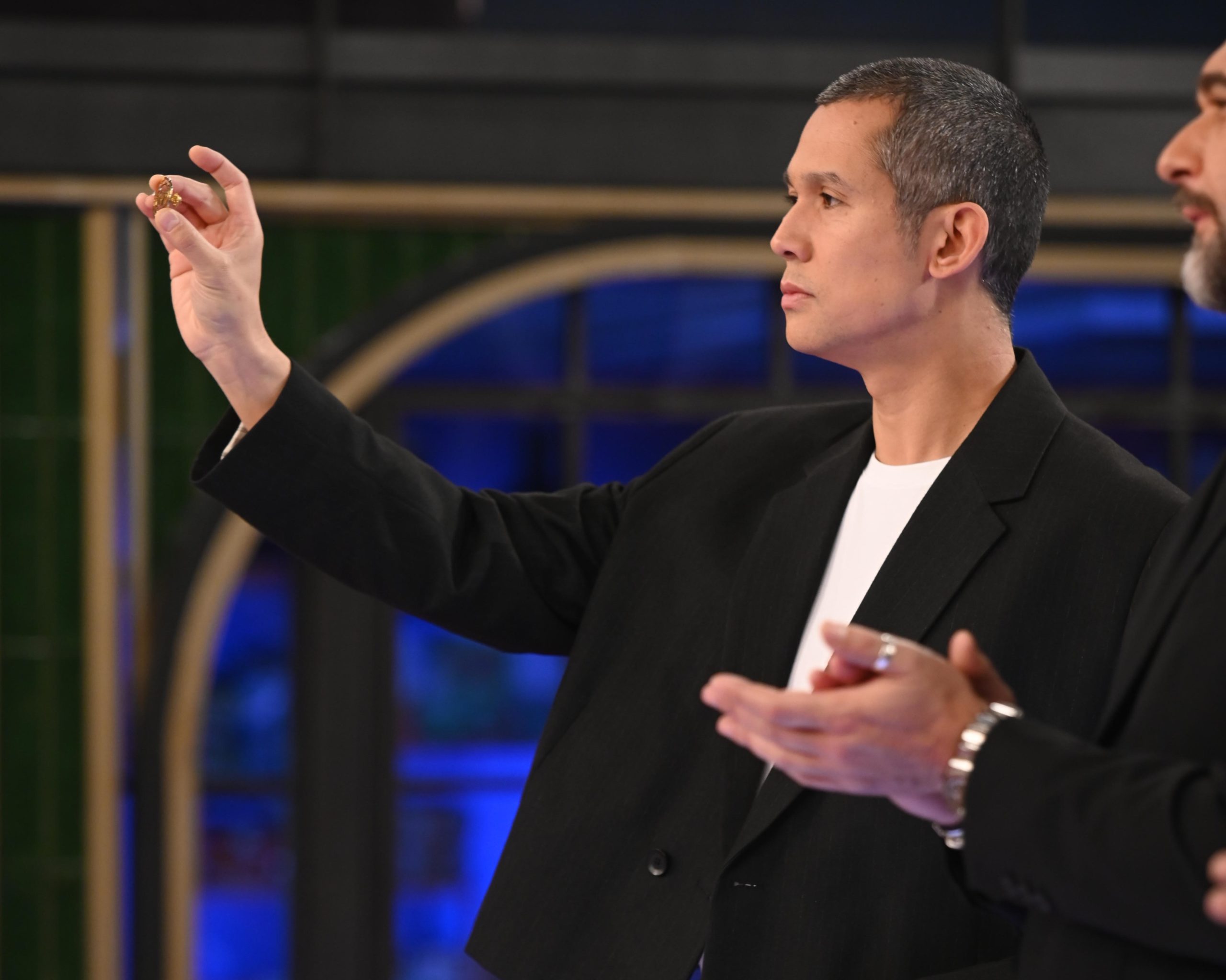 MasterChef 10: Το πρώτο Mystery Box έχει την παιχνιδιάρικη υπογραφή του Πάνου Ιωαννίδη