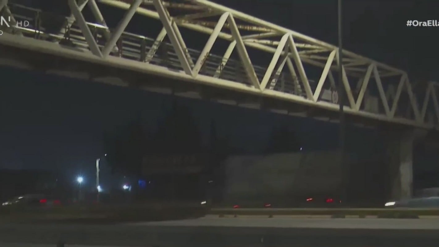 Πεζογέφυρα