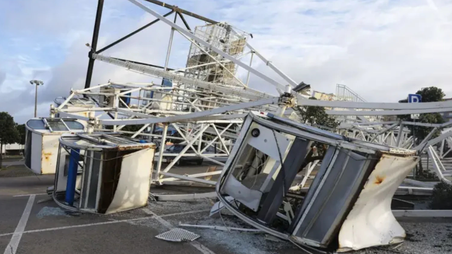 Σε κατάσταση συναγερμού η Πορτογαλία ενόψει νέων ισχυρών βροχοπτώσεων – 200.000 άνθρωποι χωρίς ρεύμα από την «Κριστίν»