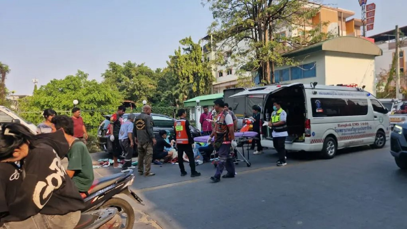 Και οι τέσσερις άνδρες συνελήφθησαν και κατηγορήθηκαν από κοινού για «επίθεση με αποτέλεσμα τον θάνατο».Πηγή: Asia Pacific Press μέσω ViralPress