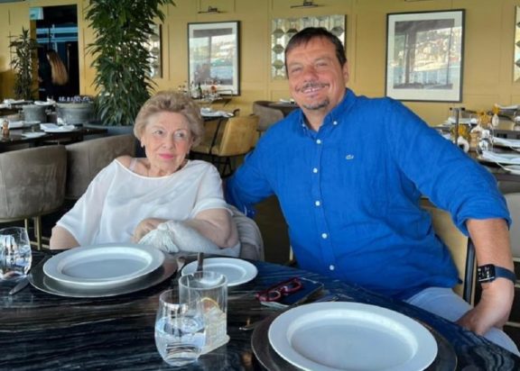 Αταμάν, Μητέρα