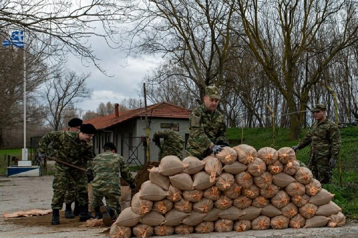 Έβρος, Στρατός, αναχώματα