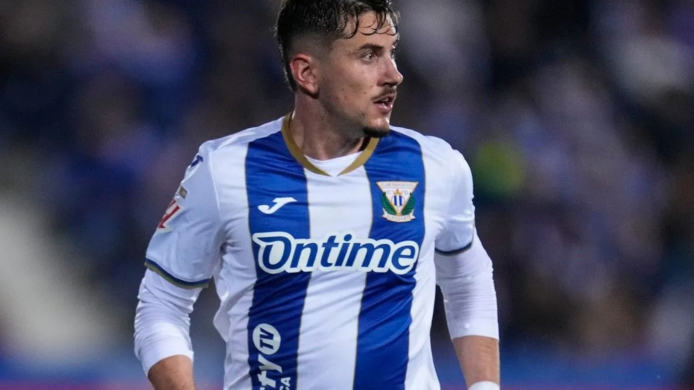 Παναθηναϊκός: Ολοκληρώνει την απόκτηση του Ισπανού αμυντικού Χάβι Ερνάντεθ