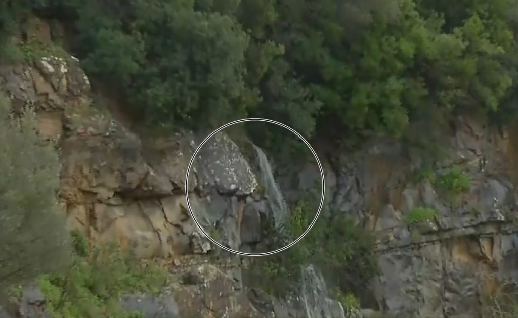 Κατολίσθηση στο Κατάφουρκο Αμφιλοχίας - Σχηματίστηκε καταρράκτης