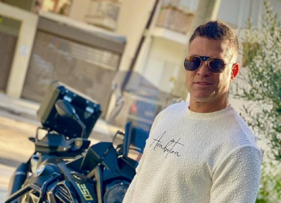 Κώστας Σόμμερ