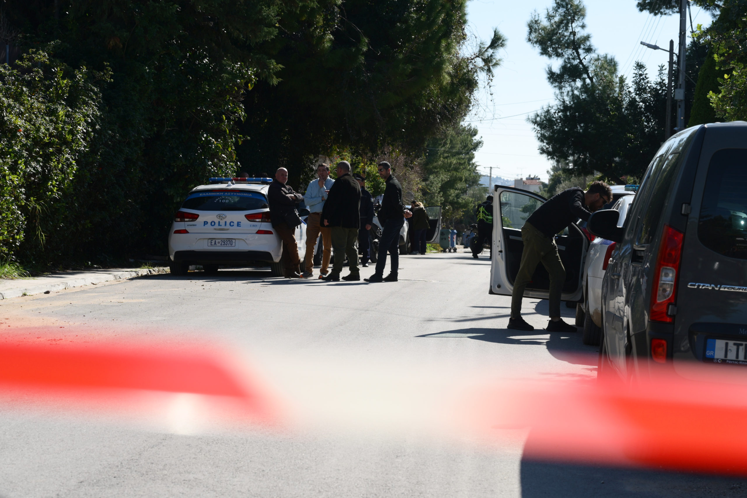 Βούλα, νεκρός, Άνδρας