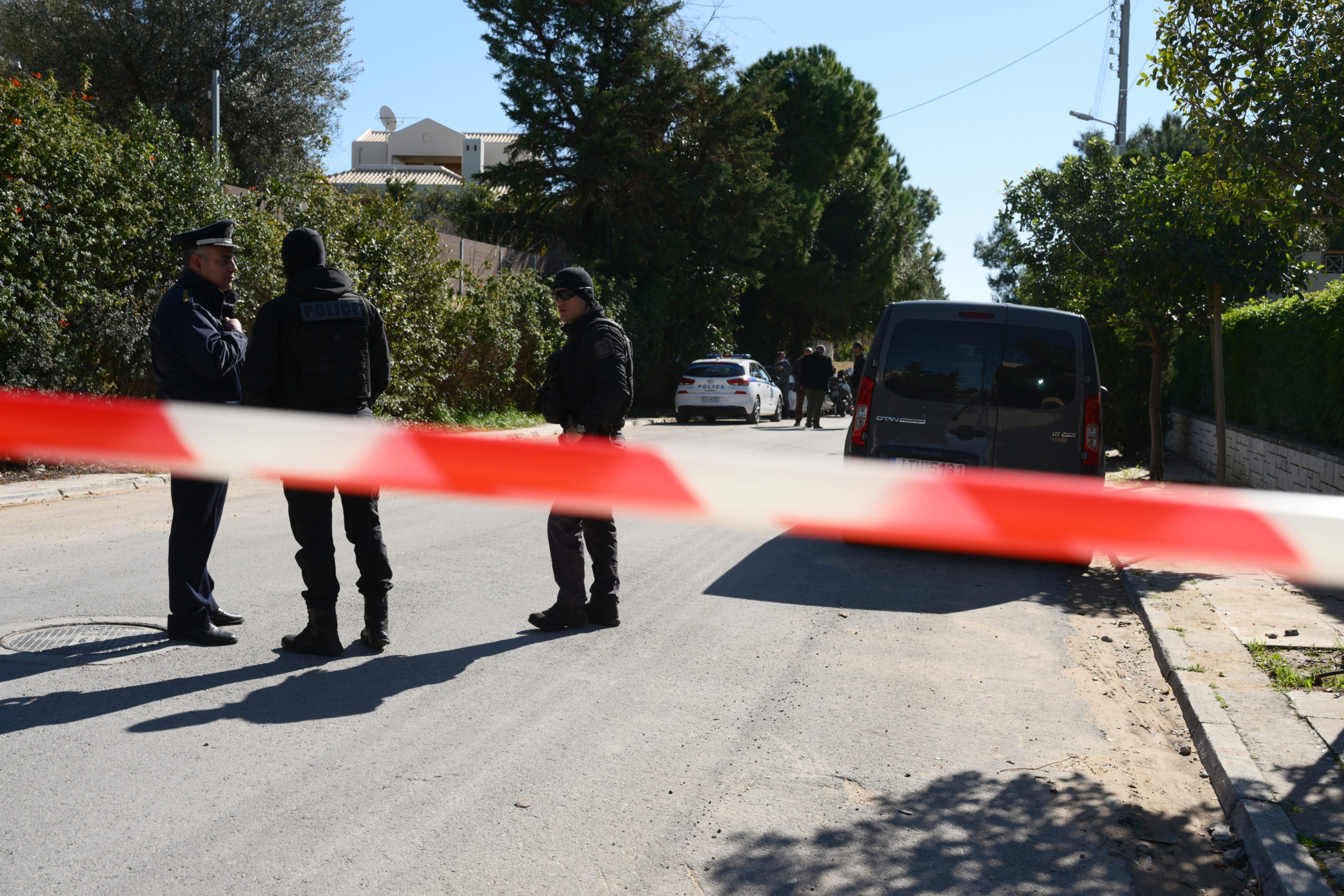 Βούλα, νεκρός, Άνδρας