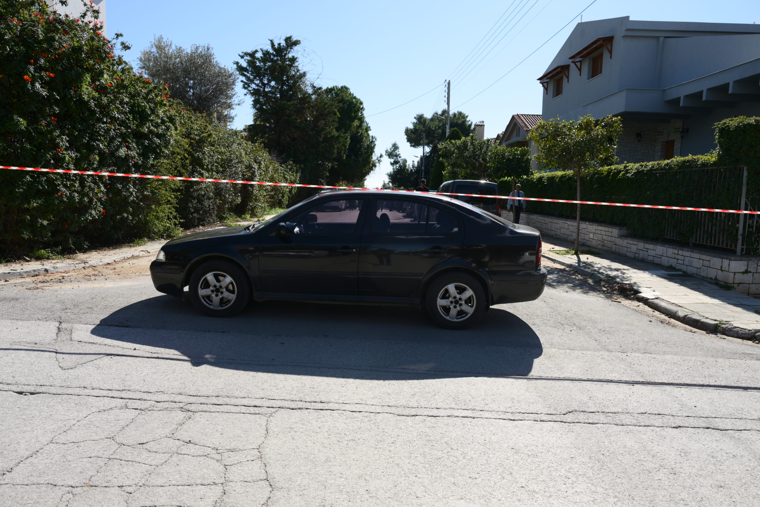 Βούλα, νεκρός, Άνδρας