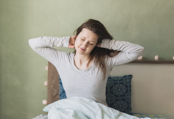 Ύπνος: 5 λόγοι που νιώθετε ζαλάδα όταν ξυπνάτε το πρωί - Τι μπορείτε να κάνετε για να την αποφύγετε