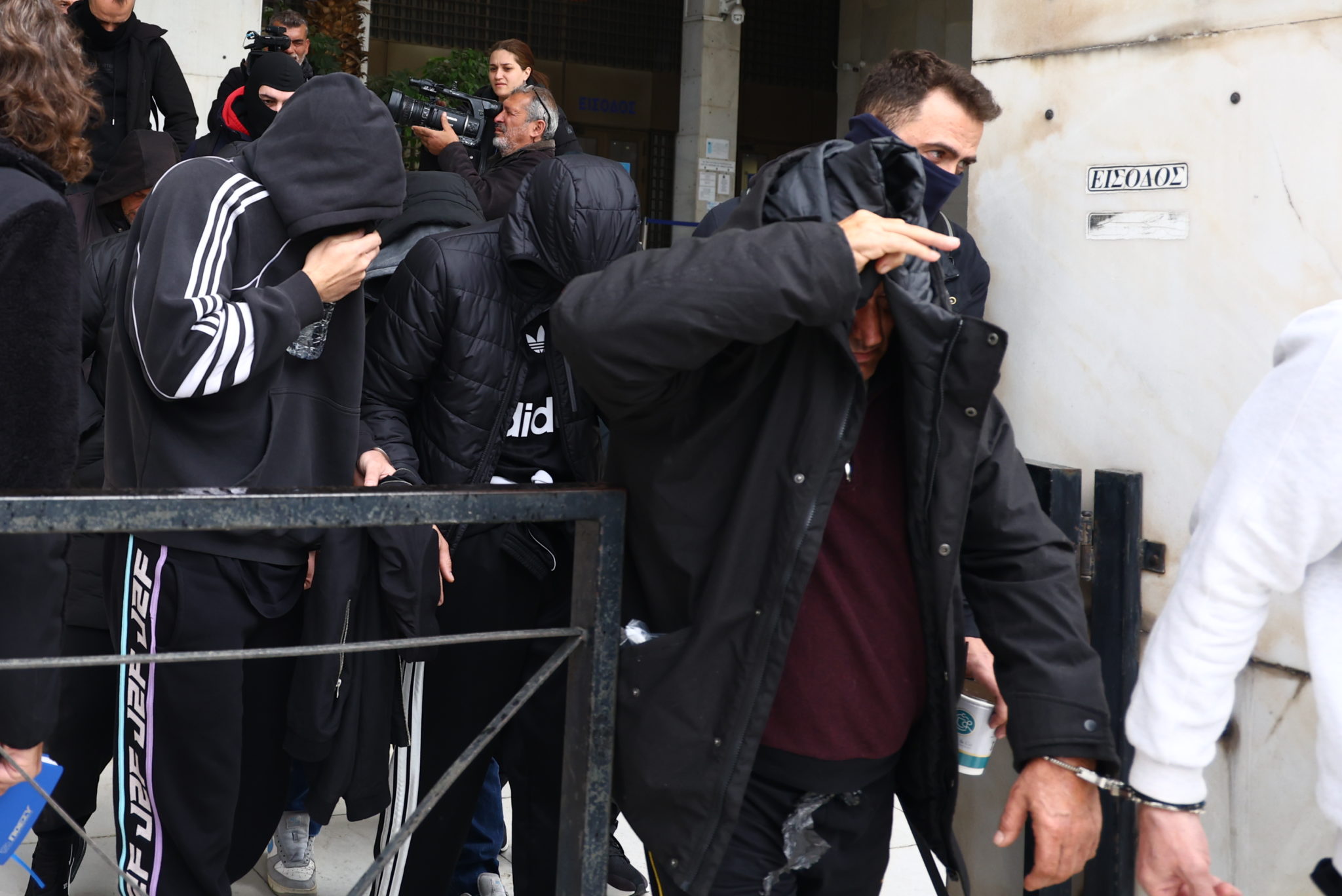 κύκλωμα εικονικές εταιρείες