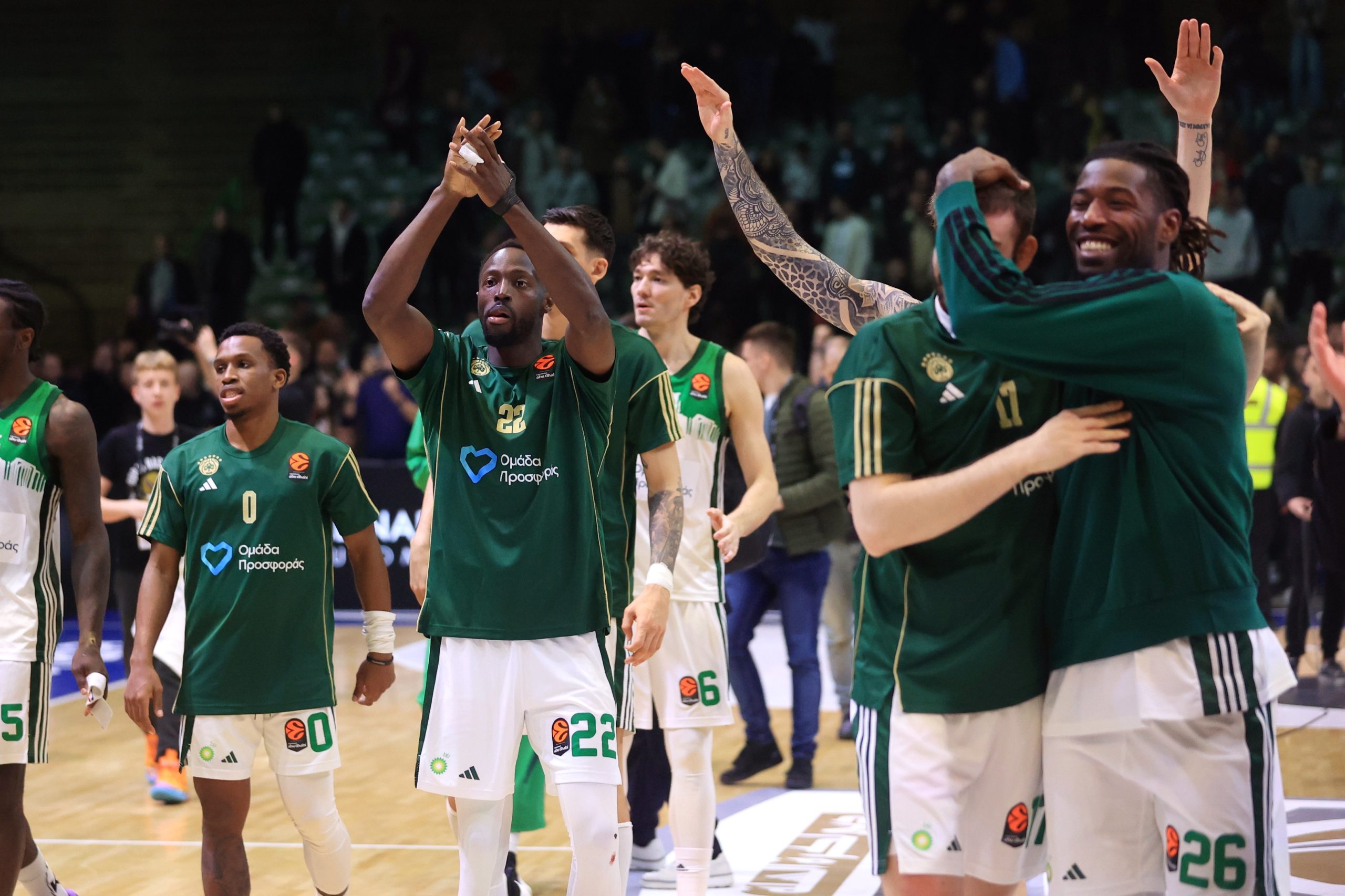 ΠΑΝΑΘΗΝΑΙΚΟΣ