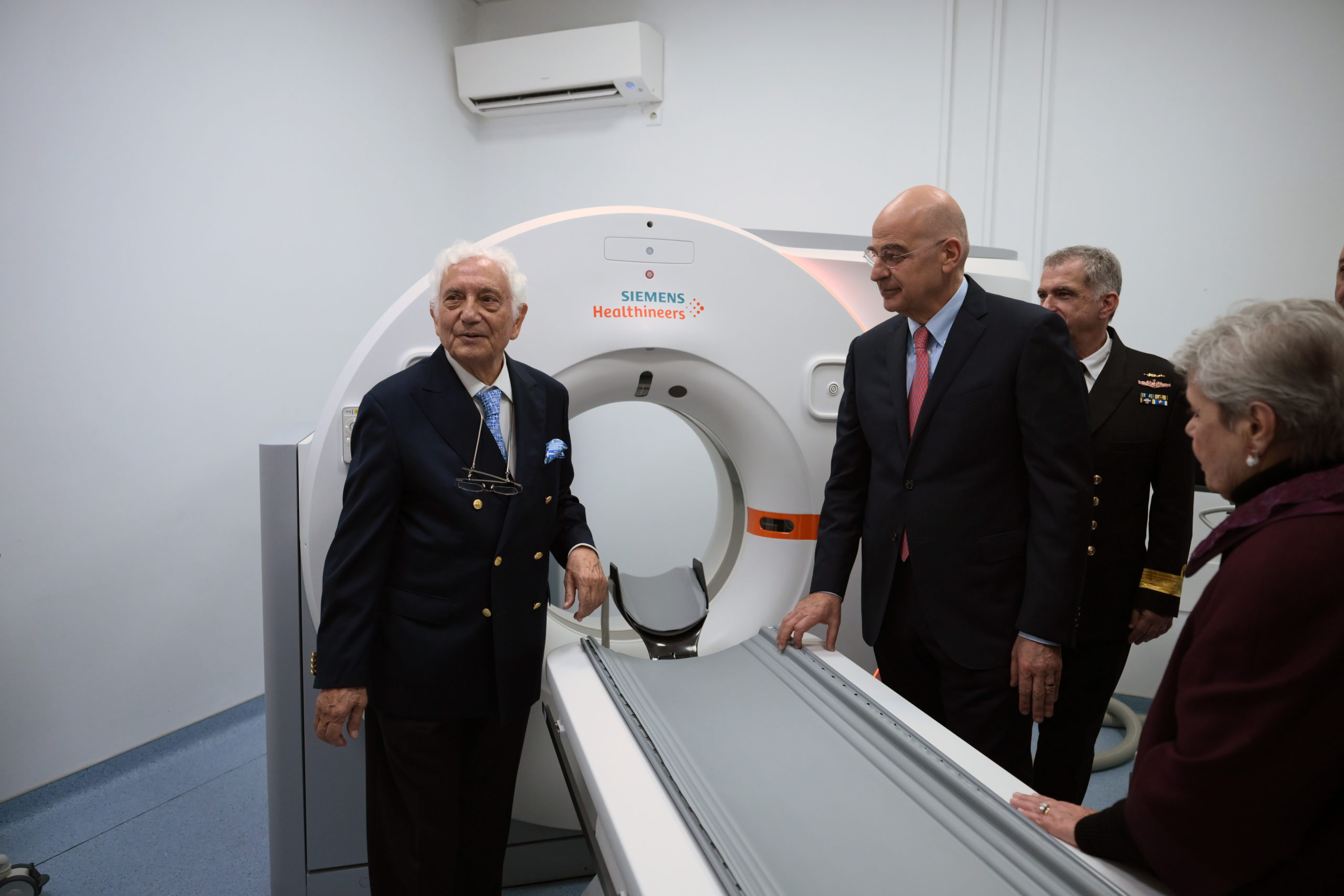 ΝΙΚΟΣ ΔΕΝΔΙΑΣ