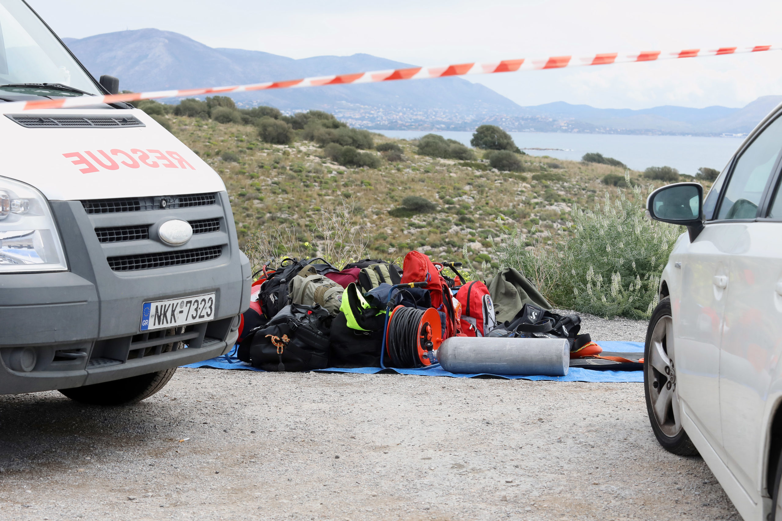 Βουλιαγμένη: Σε εξέλιξη η επιχείρηση ανάσυρσης της σορού του 34χρονου