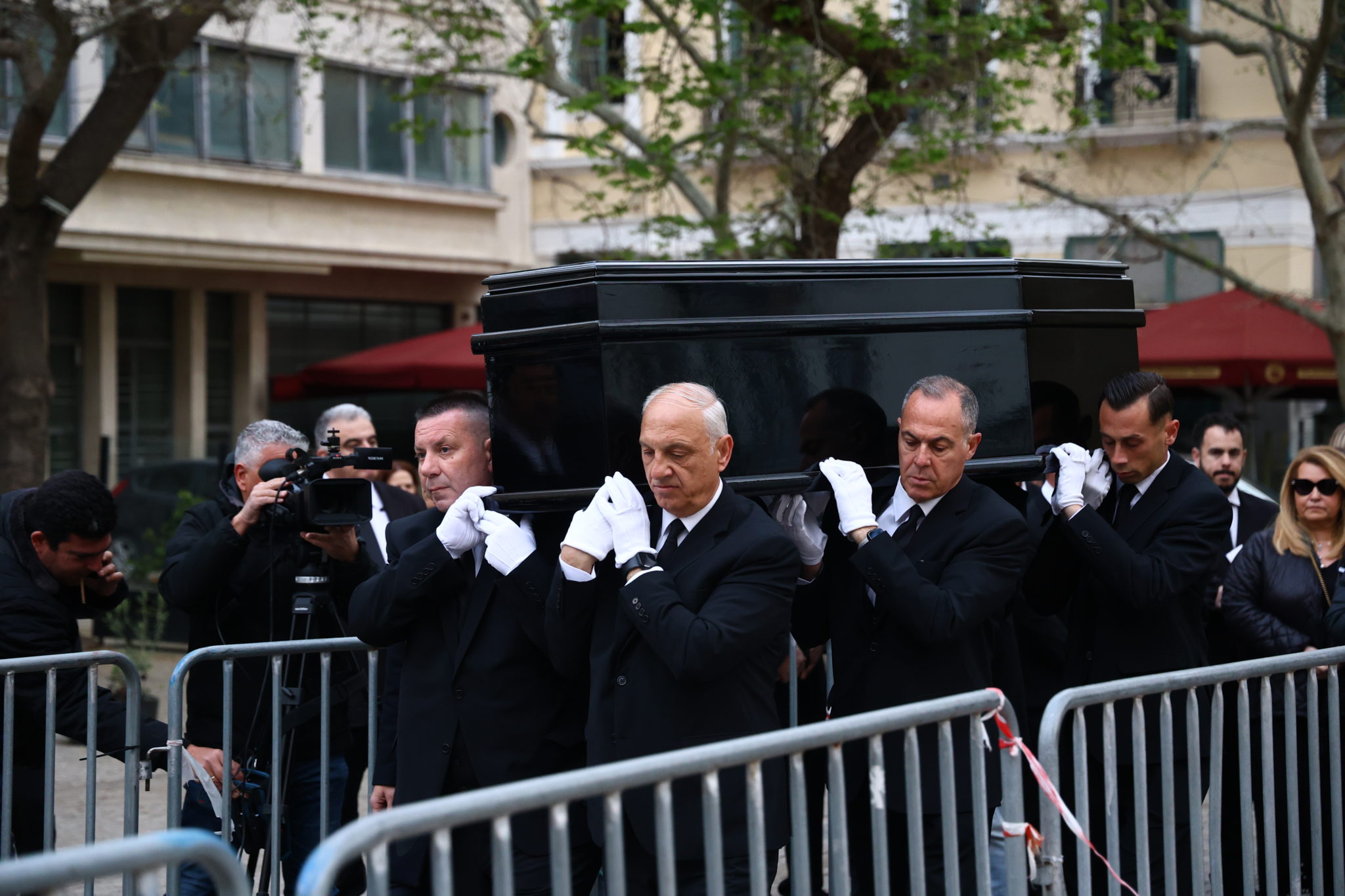 Μαρινέλλα κηδεία