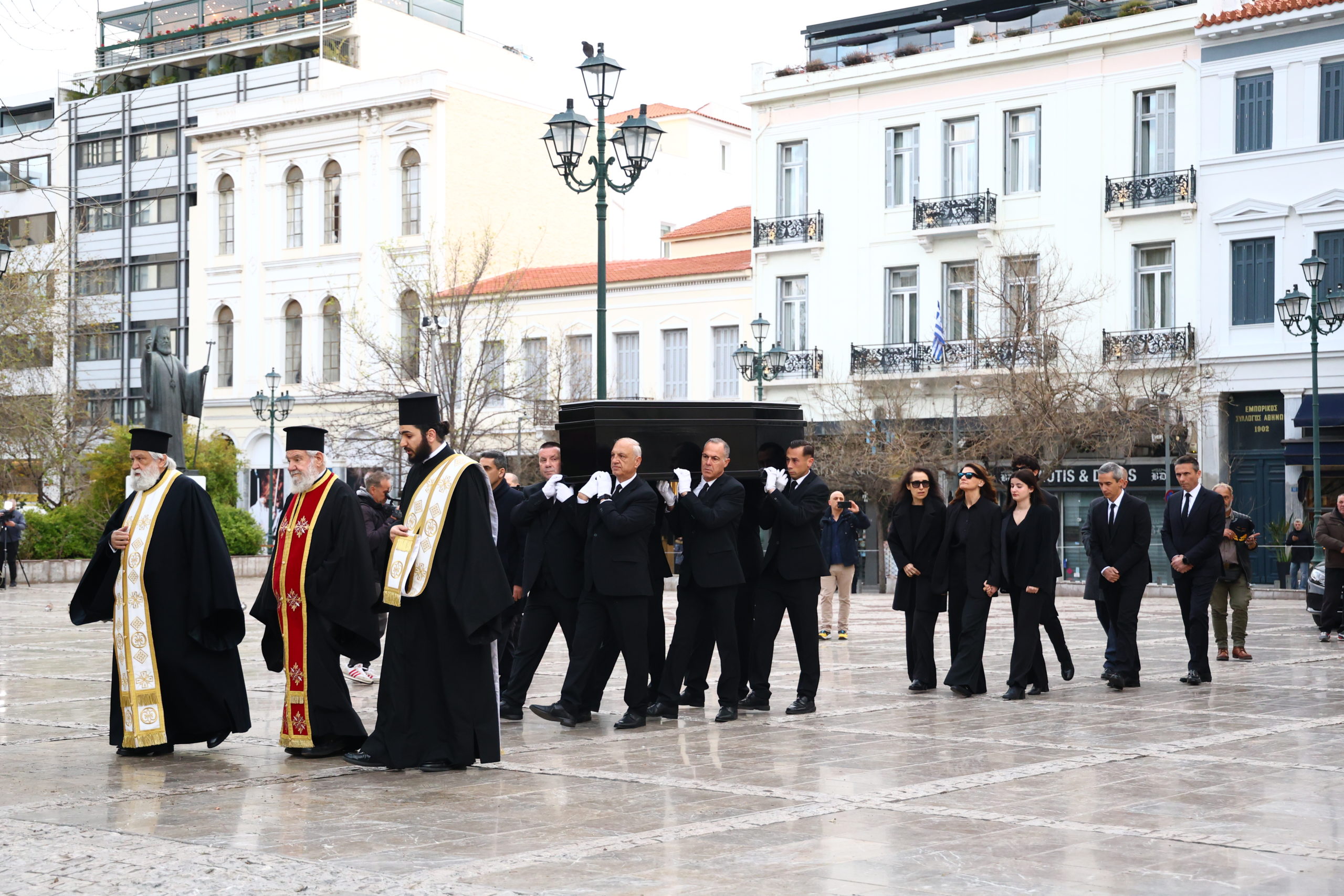 Μαρινέλλα κηδεία