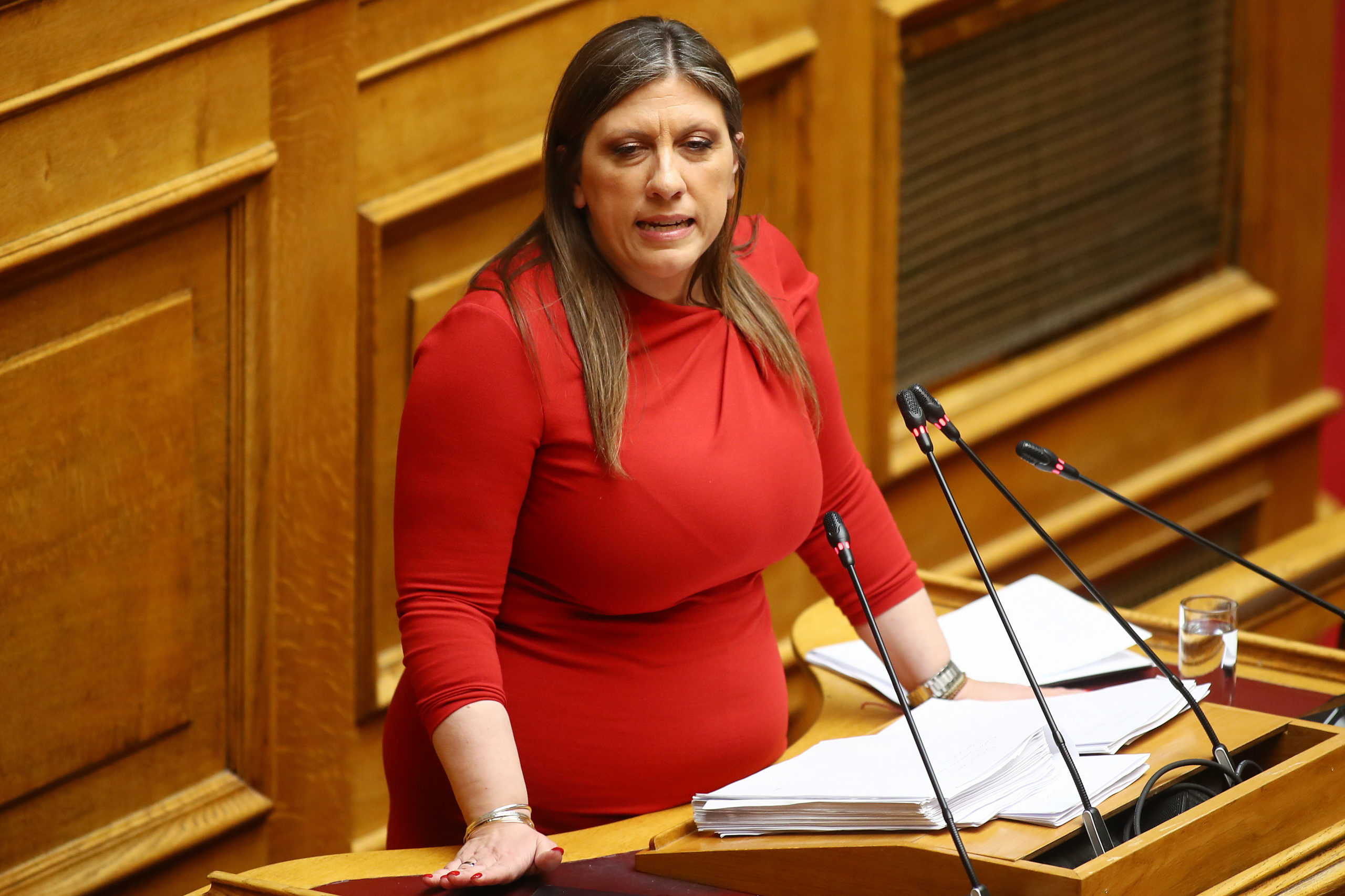 Κωνσταντοπούλου στη Βουλή: Η κυβέρνηση παίζει τα ρέστα της για την παραμονή της στην εξουσία και τη συγκάλυψη των εγκλημάτων που έχει διαπράξει