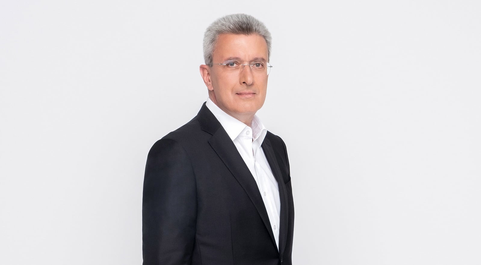 Πρόσωπο με Πρόσωπο Νίκος Χατζηνικολάου