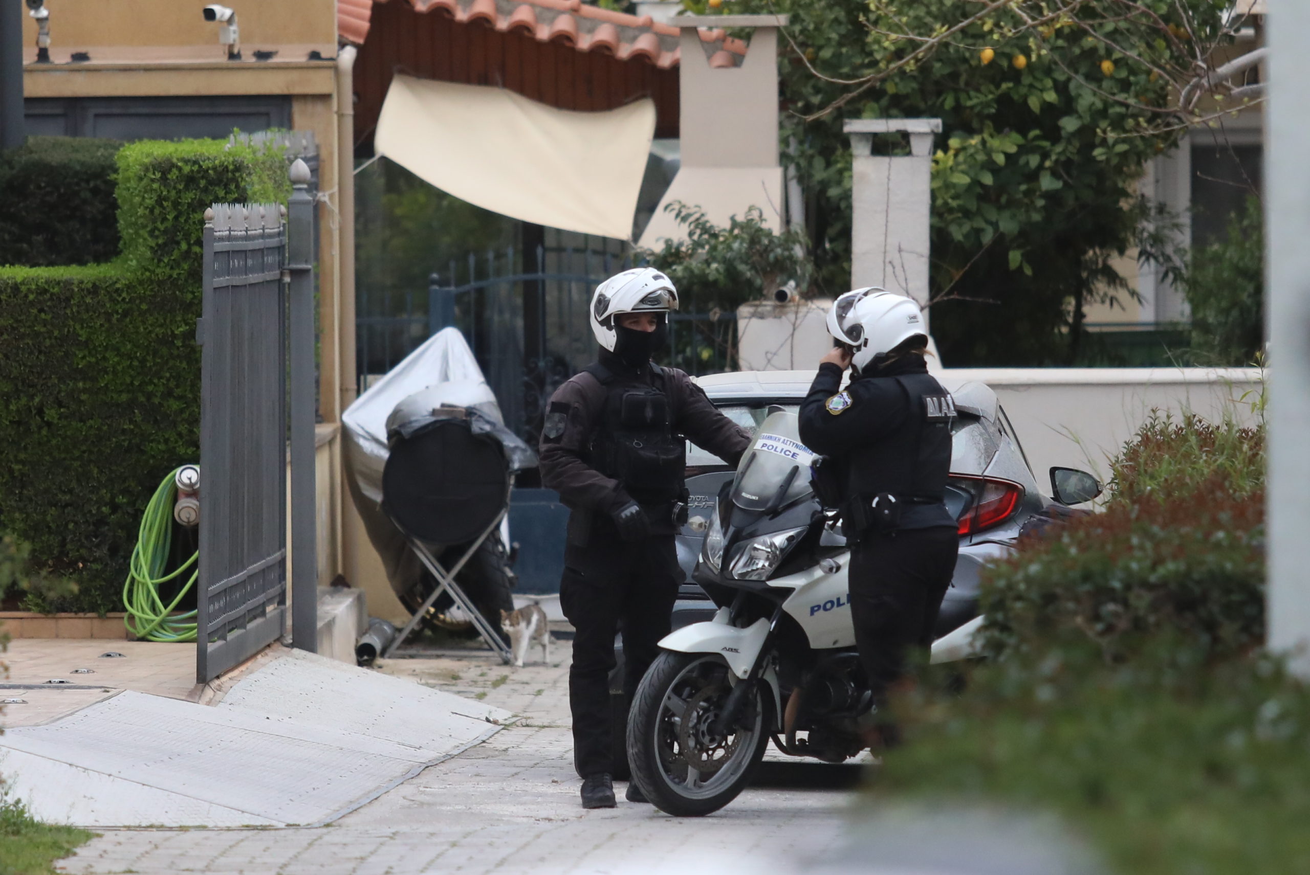 ΕΛΑΣ, επιχείρηση, γκαλερί, Κολωνάκι