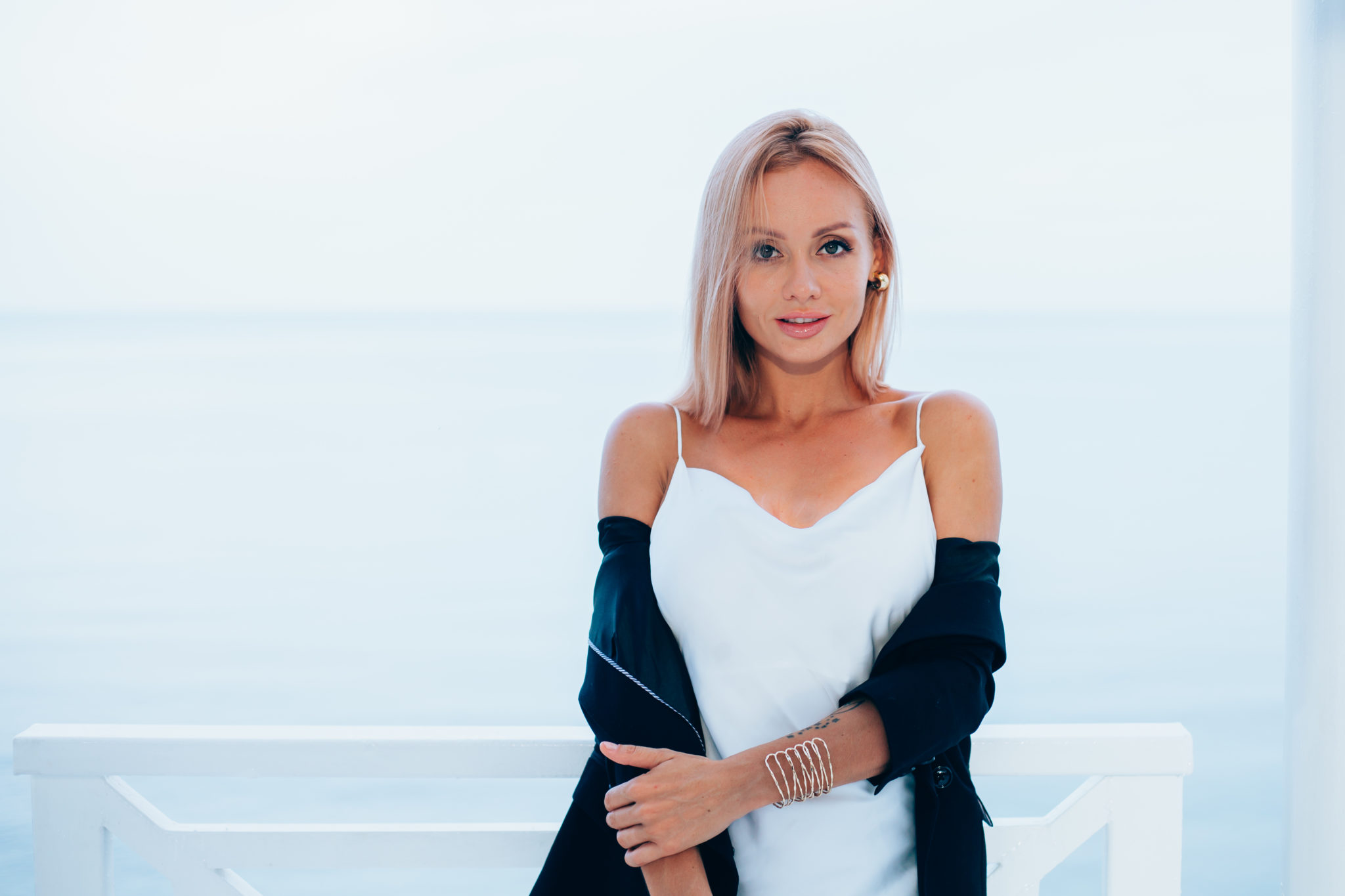 O σύζυγός της ερωτεύτηκε την ερωμένη του - "πενθεί τον χωρισμό τους". Φωτογραφία: Freepik