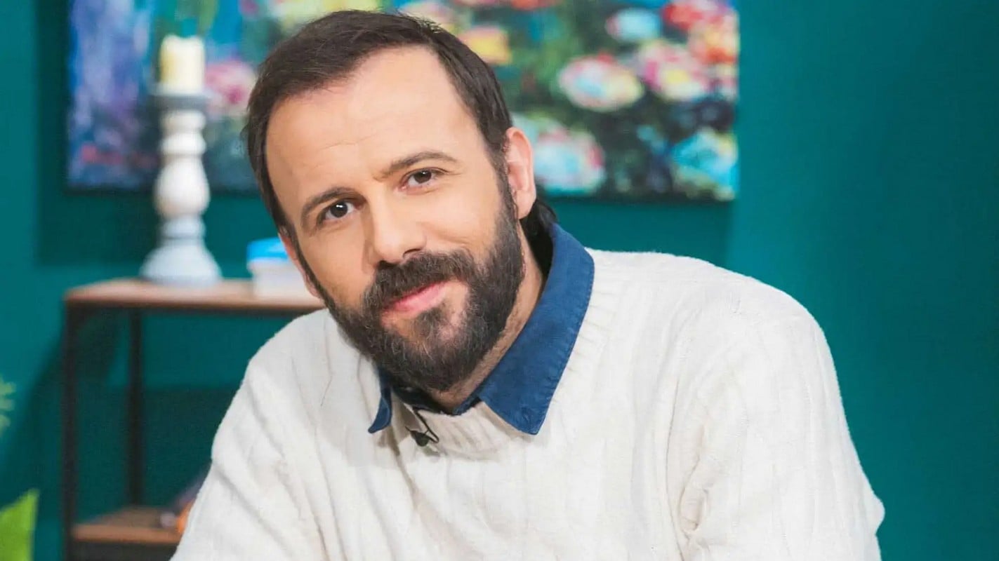 Νίκος Γκέλια