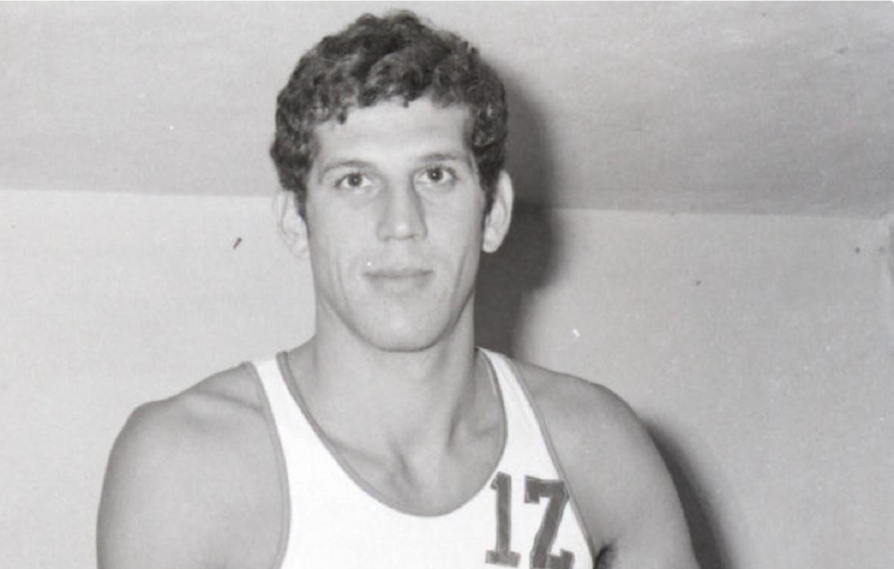 Βασίλης Γκούμας