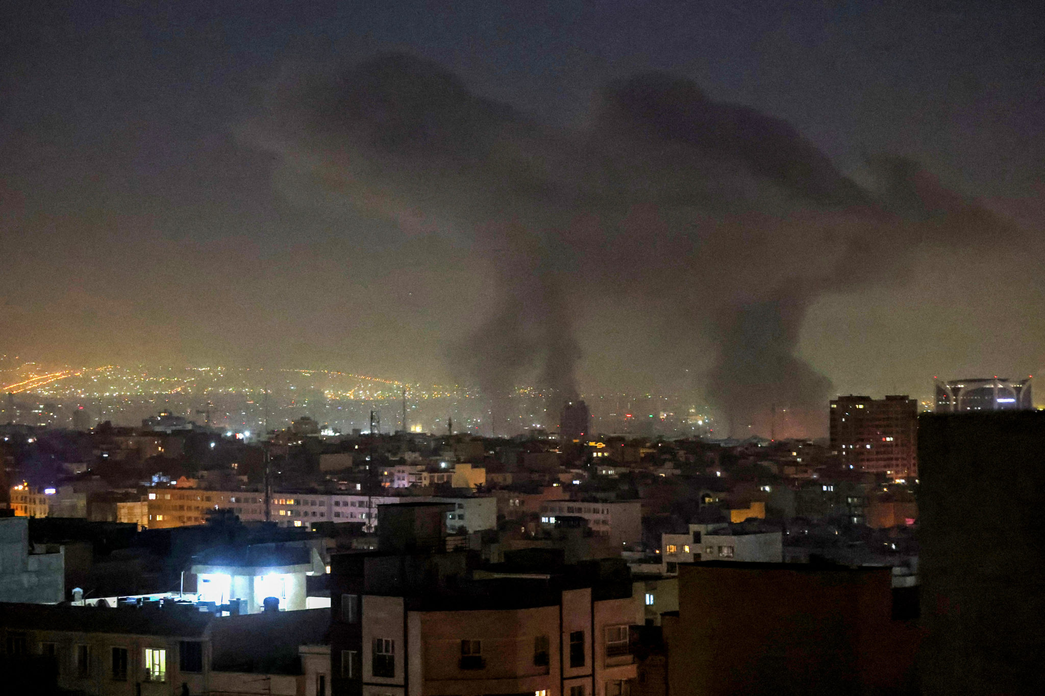 Ιράν, Τεχεράνη, Ισραήλ, ΗΠΑ, Βομβαρδισμοί