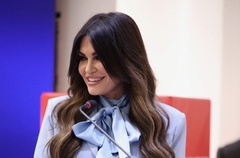 Κίμπερλι Γκίλφοϊλ, Μητροπολιτικό Κολλέγιο